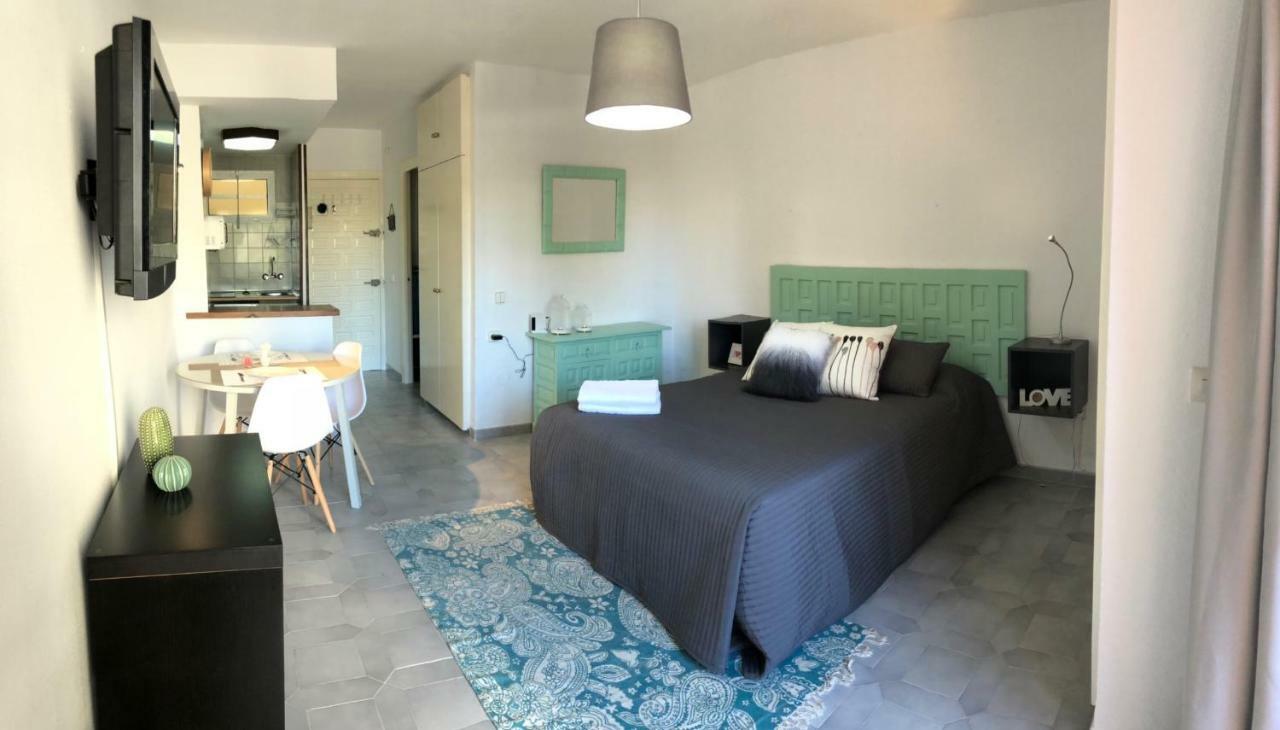 Apart Eam Jupiter Benalmadena Bagian luar foto