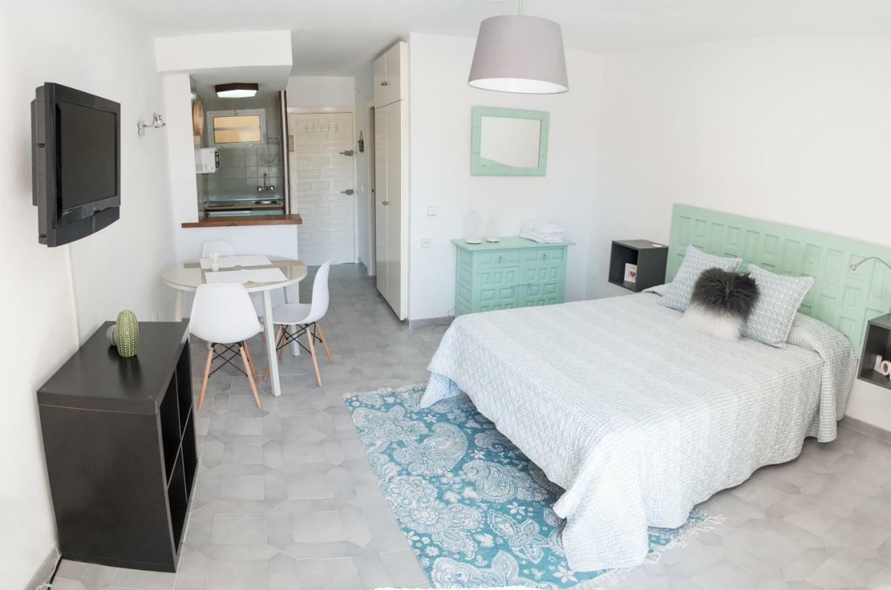 Apart Eam Jupiter Benalmadena Bagian luar foto