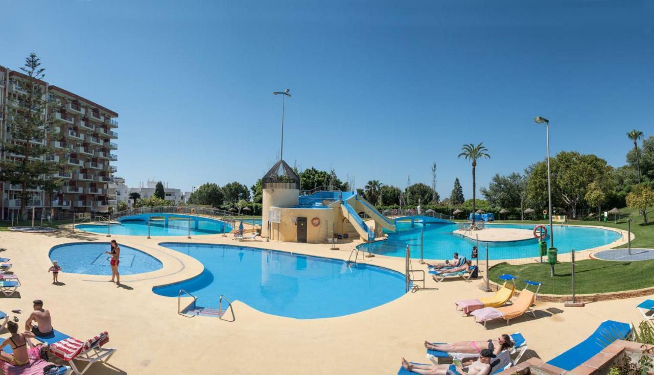 Apart Eam Jupiter Benalmadena Bagian luar foto